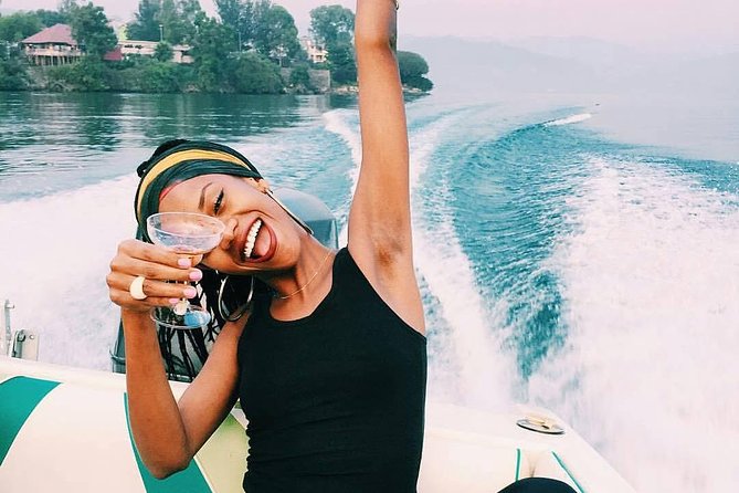 1-Day Lake Kivu Karongi Boat Cruise & Coffee farming with Lunch - Lunch in Karongi beside the lake
