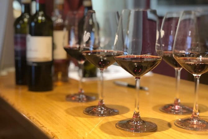 4 WINES TASTING in a Chianti Classico Farm (Visit/tour at the winery included) - Tuscan Crackers Instead of a Full Meal