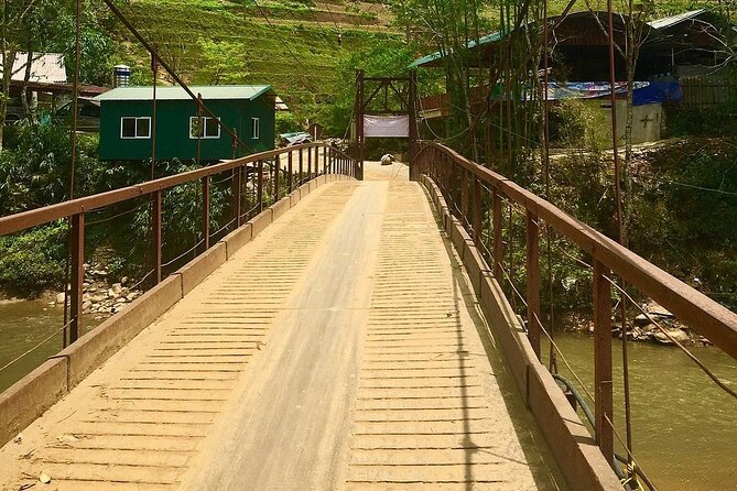 5 Hours Trekking with Terraced Rice Field in Sapa - Giang Ta Chai and the bamboo forest