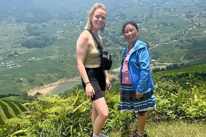 5 Hours Trekking with Terraced Rice Field in Sapa - Private touring and the value of a local guide