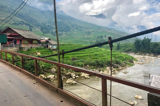 5 Hours Trekking with Terraced Rice Field in Sapa - Transport, lunch, and what your $40 covers
