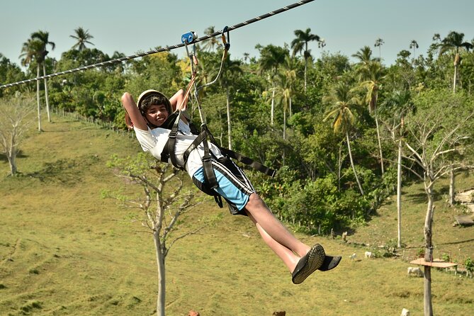 5 tours in 1 (Eco Farm/Horseback/City Tour/Buggy/Zipline) - Ziplining over the Anamuya area