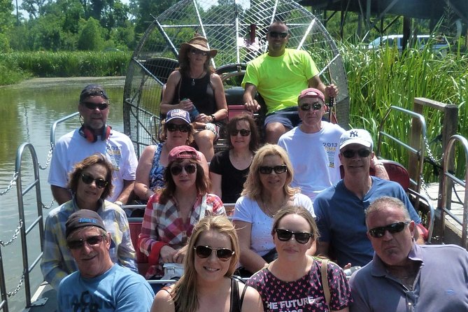 Airboat and Plantations Tour with Gourmet Lunch from New Orleans - What the guides add to the day