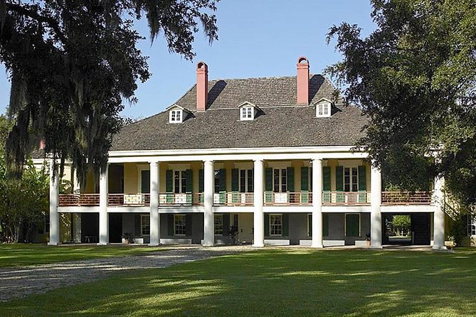 Airboat Swamp and Destrehan Plantation Tour from New Orleans - Timing, comfort, and practical preparation
