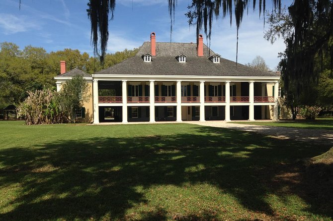 Airboat Swamp and Destrehan Plantation Tour from New Orleans - Who will enjoy this outing most?