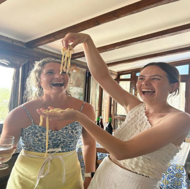 Amalfi Coast: Half-Day Farmhouse Cooking Class - Choosing tagliatelle or gnocchi