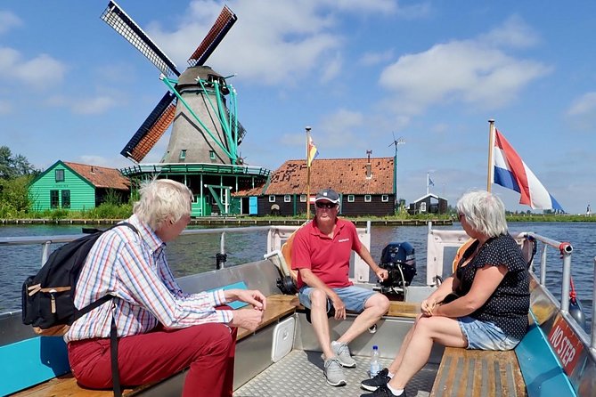 Amsterdam private tour to windmills, cheese farm and villages - Monnickendam: harbor views and a sensible lunch break