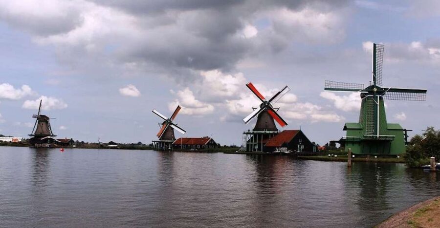 Amsterdam: Volendam, Windmill, and Cheese Farm Private Tour - Key points to know before booking
