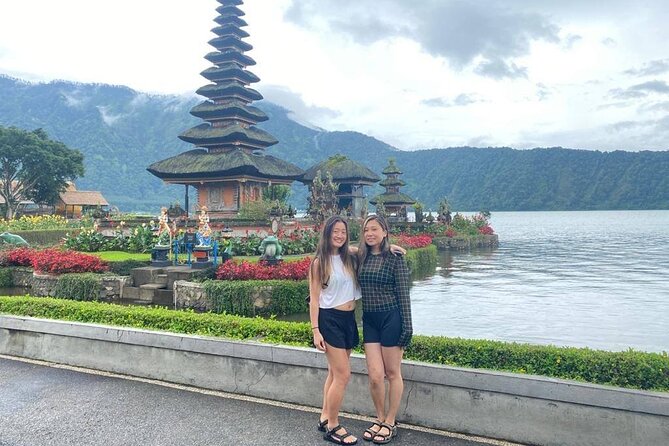 Ancient Temples and Jatiluwih Rice Terrace Private Tour - Batu Karu Temple and the jungle road
