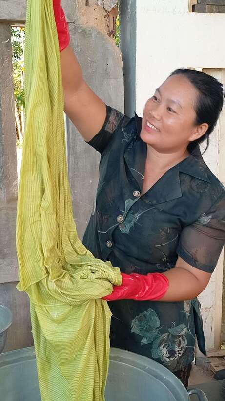 Angkor Silk Farm & Lotus Silk Farm: Siem Reap Discovery Tour - Why these two farms belong on the same morning