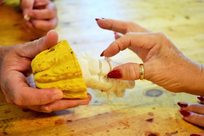 Award Winning Farm Tour: Coffee, Chocolate and Unique Gifts - Coffee, cacao, and the taste of place