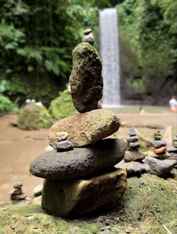Bali: 3 best waterfall and tegalalang rice terrace - Goa Raja adds a cave to the route