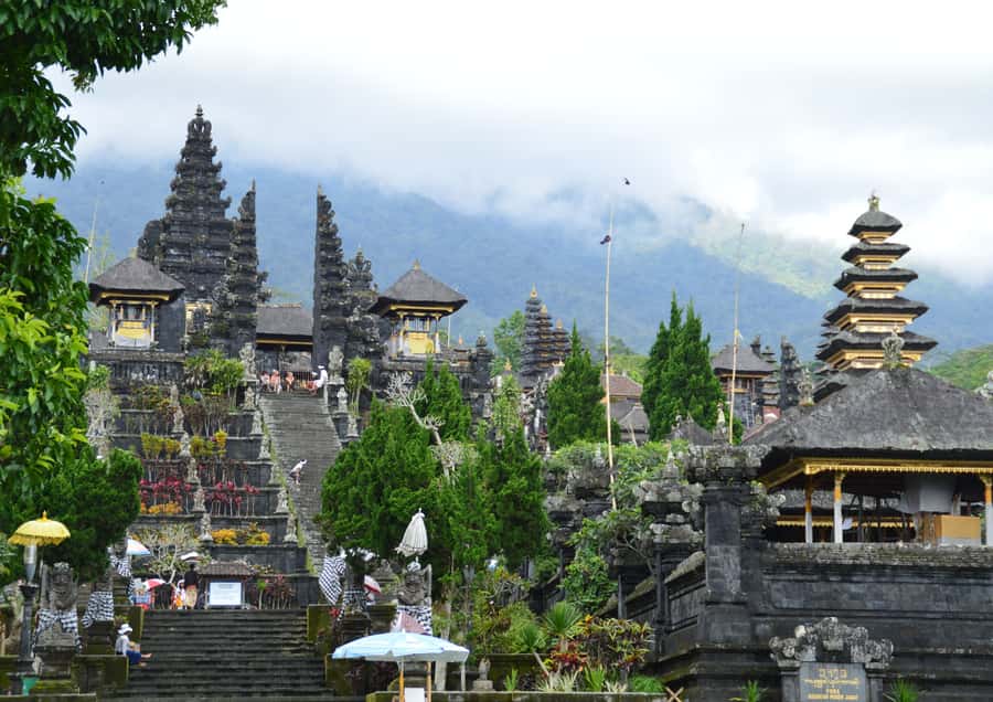 Bali: Besakih Great Temple Tour with Waterfal & Rice Terrace - Tegalalang’s rice terraces and the subak tradition