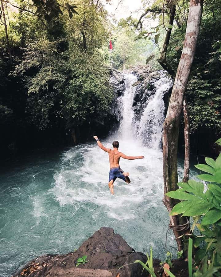 Bali: Cliff Jumping Gitgit Waterfalls & Rice Terrace Tour - Why Aling-Aling makes this more than a waterfall sightseeing trip