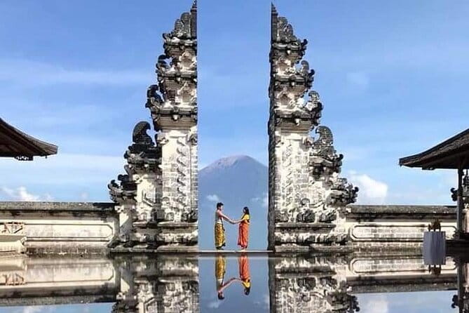 Bali Lempuyang Temple, Waterfall with Rice Terrace Tour - The day at a glance