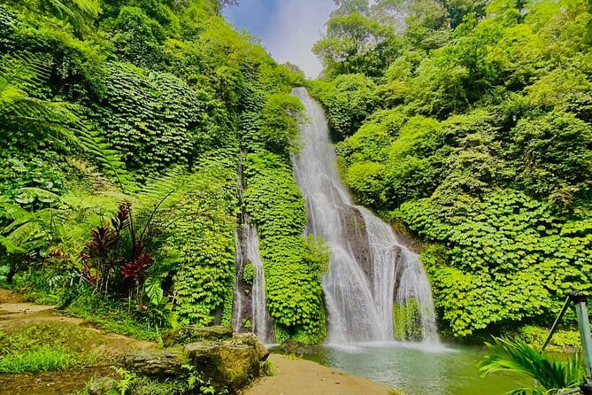 Bali Lempuyang Temple, Waterfall with Rice Terrace Tour - Tukad Cepung Waterfall through the canyon