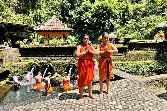 Bali Spiritual: Balinese Healing, Temple & Rice Terrace - Craft villages where the work is the point