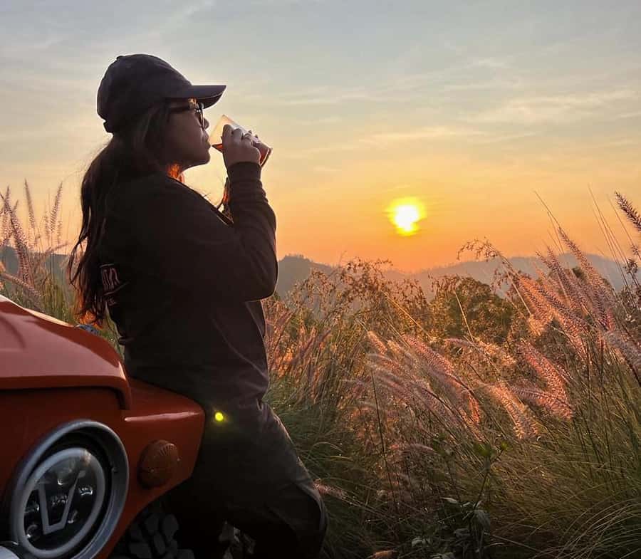 Bali: Sunrise Jeep & Rice Terrace Private Tour - Breakfast after the volcanic ride