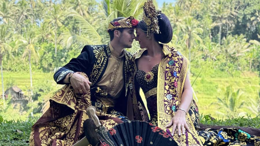 Bali:Traditional Wedding Photoshoot with the Rice Field View - Key points at a glance