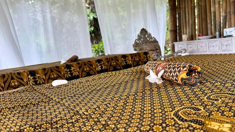 Bali:Traditional Wedding Photoshoot with the Rice Field View - Who should book this Bali experience