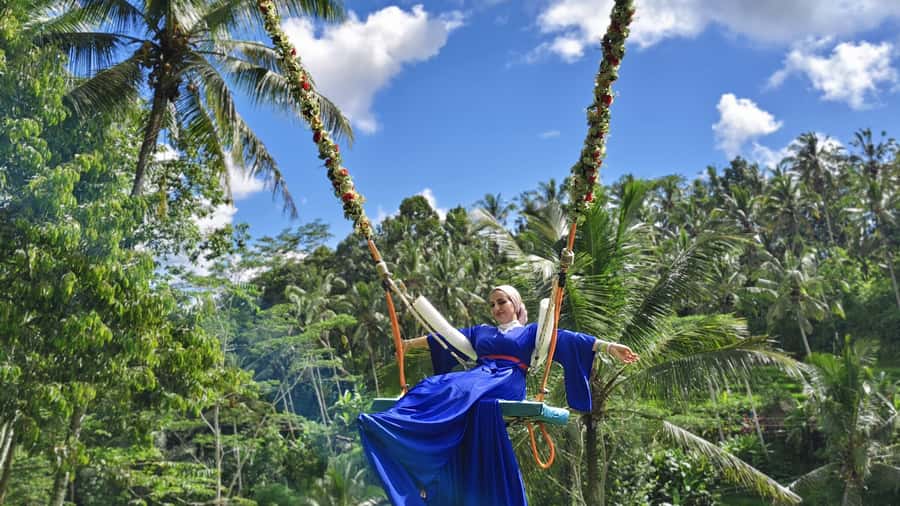 Bali/Ubud: Swing, Zipline & SkyBike Rice Terrace Adventure - The rice-field walk adds useful local context