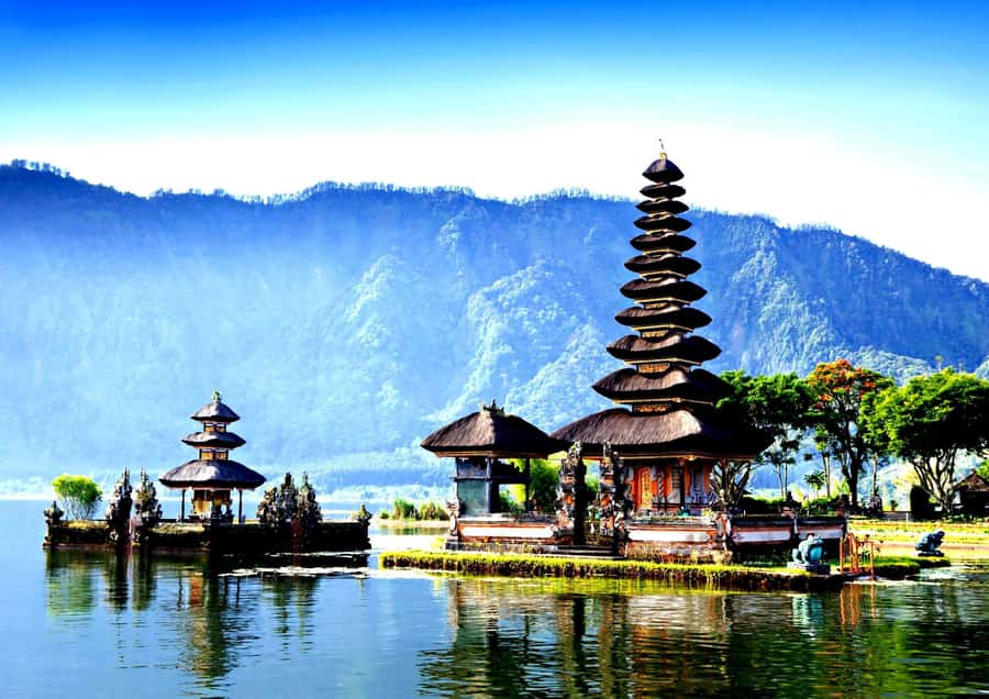Bali: Water Temple, Waterfalls and Unesco Rice Terrace Tour - Leke Leke Waterfall starts the nature portion