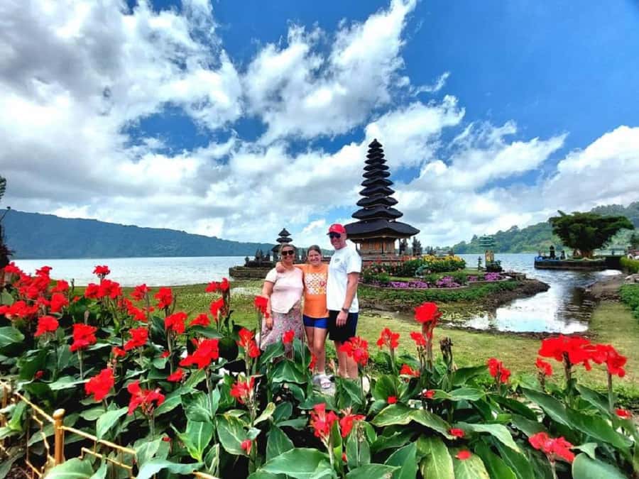 Bali: Waterfalls, Temples, and Rice Terraces Scenic Tour - Key points at a glance
