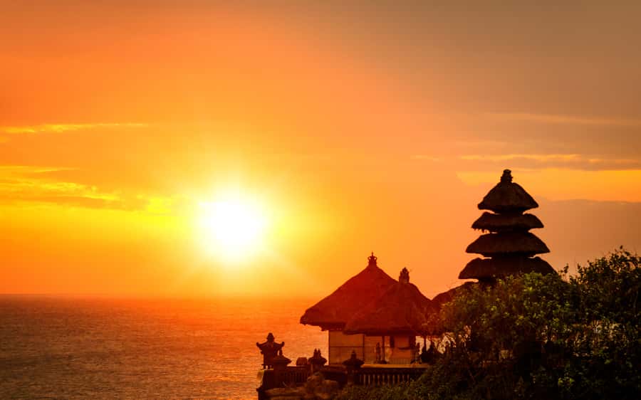 Bali: Waterfalls, Temples, and Rice Terraces Scenic Tour - Leke-Leke Waterfall: cool water and a jungle break