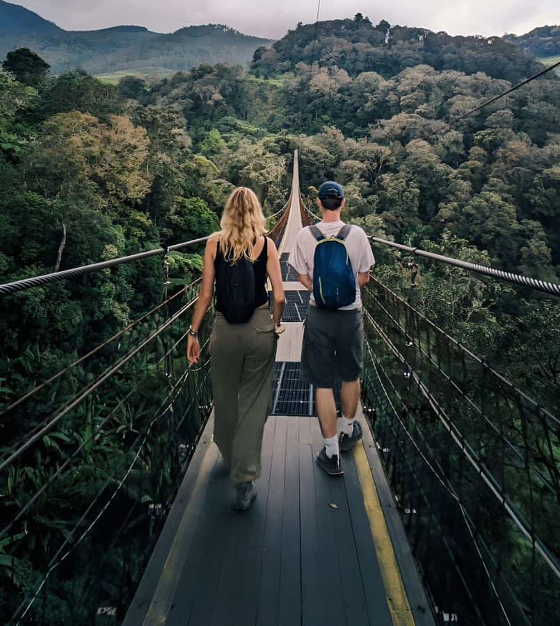 Bandung: White Crater, Scenic Tea Plantations & Hot Spring - Key points at a glance