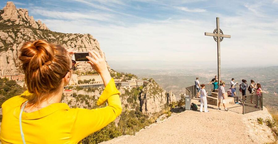 Barcelona: Montserrat with Winery Visit and Farmhouse Lunch - Key Points to Know Before You Book