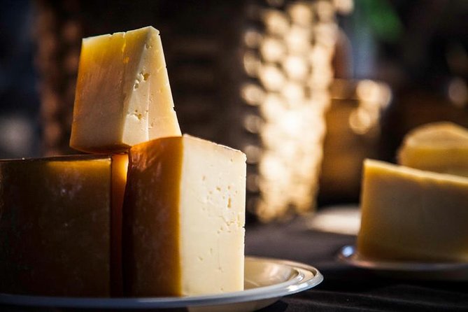 " Basque Farm House & Cider house" tour + meal from San Sebastian - A small group with room for real questions