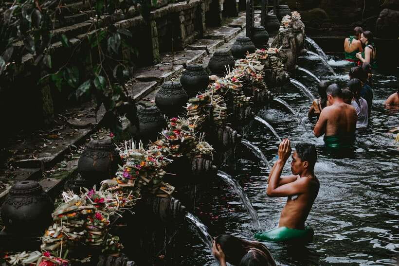 Best Ubud Rice Terrace, Waterfall, Temple Private Transfers - Coffee tasting brings a change of pace in Ubud