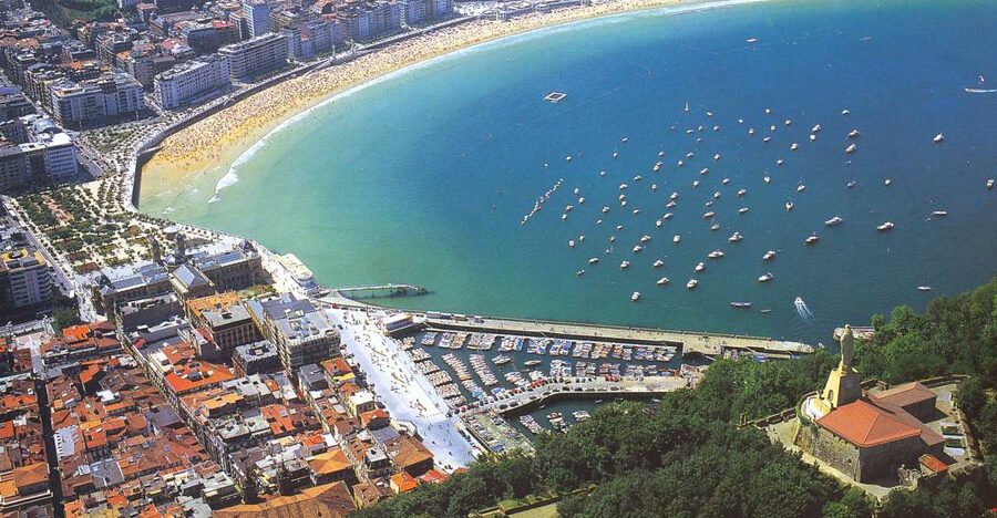 Bilbao: San Sebastian, Getaria, and Basque Farmhouse Tour - The morning at Caserío Igartubeiti