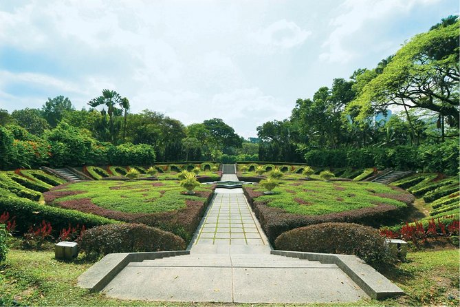 Bird Park & Butterfly Farm Nature Tour From Kuala Lumpur - What to expect at Kuala Lumpur Butterfly Park
