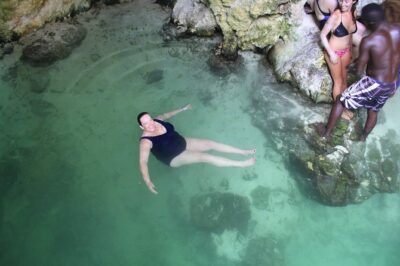 Blue Hole Mineral Spring plus Weed Farm Combo Tour with Transportation