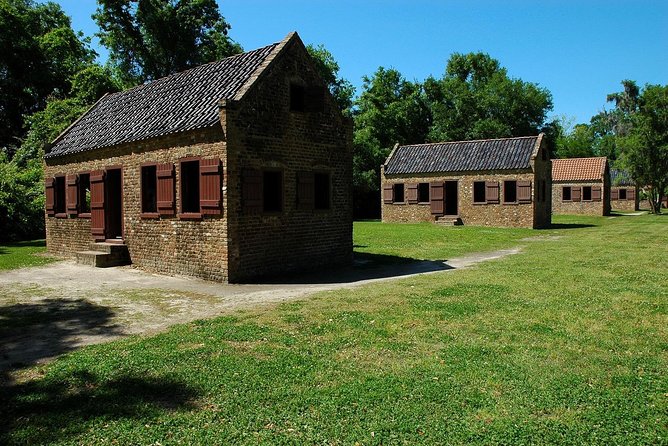 Boone Hall Plantation Admission & Tour with Transportation from Charleston - The house tour explains Boone Hall from 1681 onward