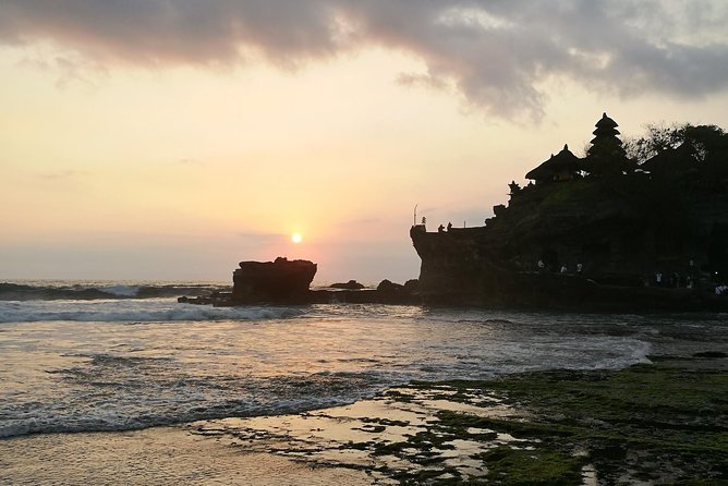 Bratan Temple, Banyumala Twin Waterfall, Jatiluwih Rice terrace and Tanah Lot - Banyumala Twin Waterfall requires proper footwear