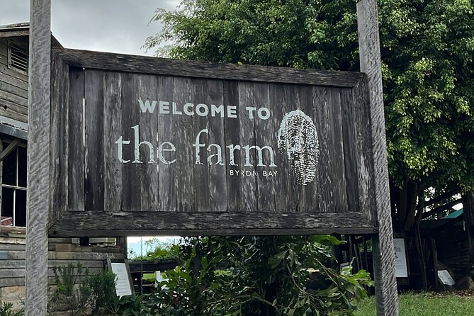 Byron Bay Day Tour: Lighthouse Sunset, The Farm and Hidden Trails - Four free hours in Byron Bay