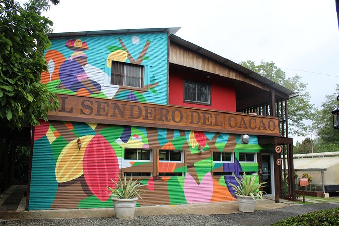 Cacao Plantation and Chocolate Factory Tour- Chocolate Lovers - What the strong ratings tell you