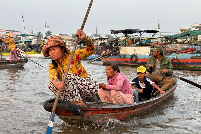 Can Tho: Floating Market, Canals, Nature Reserve & Forest - Small canals and the sampan ride