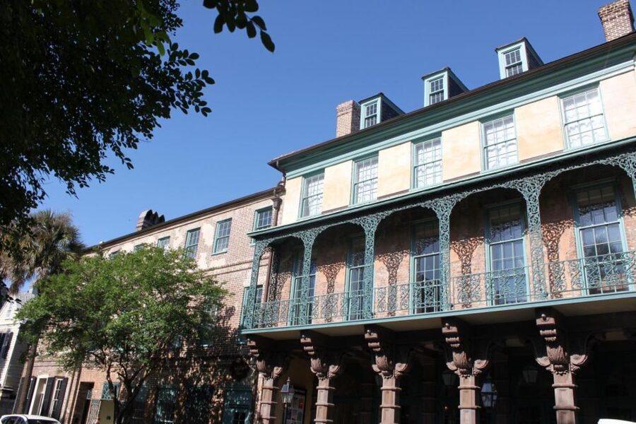 Charleston: Historic City Tour & Magnolia Plantation Combo - The Magnolia Plantation house