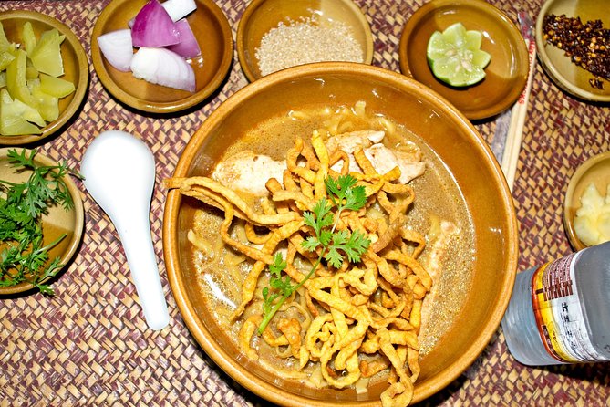 Chiang Mai Farm Life & Khao Soy Tasting on a Half-Day Boat Tour - How much guidance should you expect?