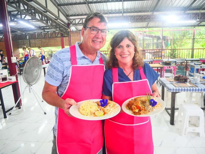 Chiang Mai: Full-Day Thai Cooking Experience at a Local Farm - Poolside downtime in the middle of the day