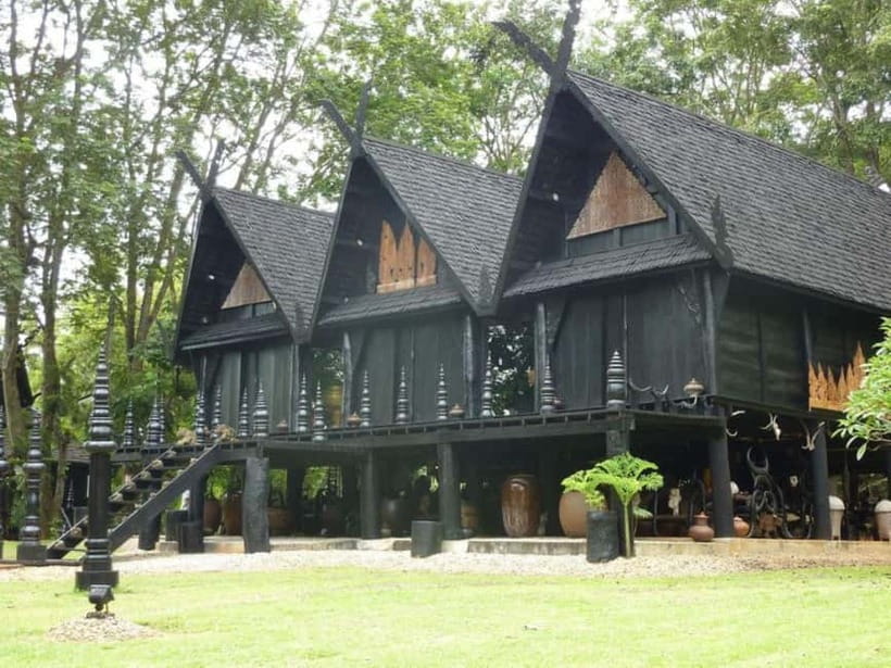 Chiang Rai: 7 Major Sites, Golden Triangle & Tea Plantation - Opium Museum, a necessary historical counterpoint