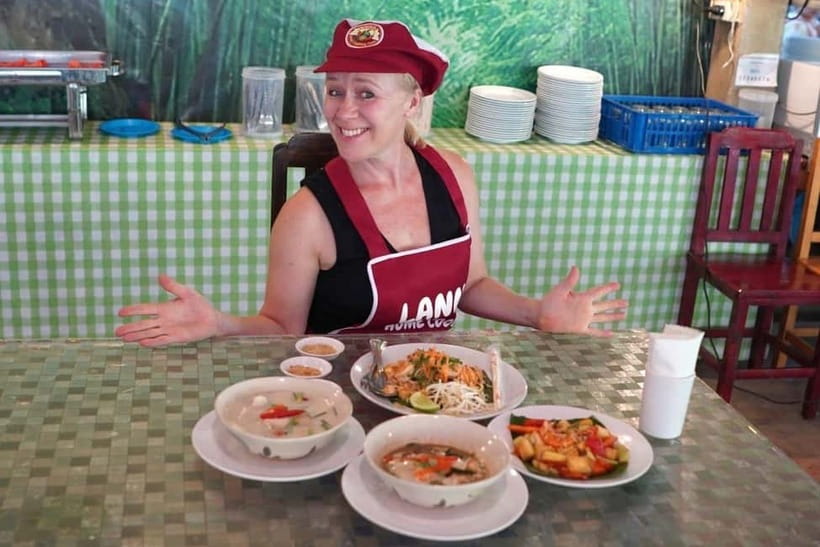 Chiang Rai:Lanna Home Cooking Class at Give Green Farm House - Arriving at Give Green Farm House