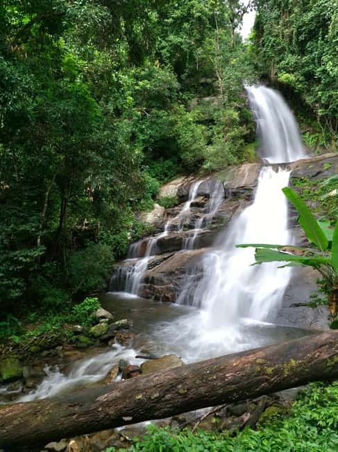 Chiangmai : Doi Inthanon unseen spot , Rice terrace & temple - Weather can change the route