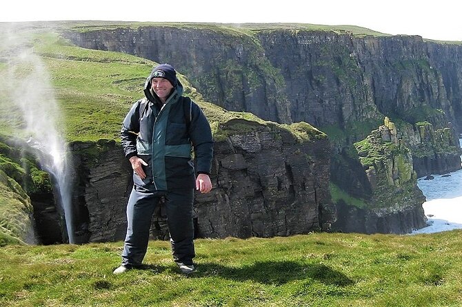 Cliffs of Moher walk with local farmer. Clare. Guided. 3.5 hours. - From Doolin Inn to the open coast