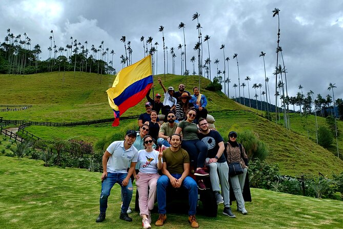 Cocora Valley Tour and Coffee Farms - Riding a Willy through the valley