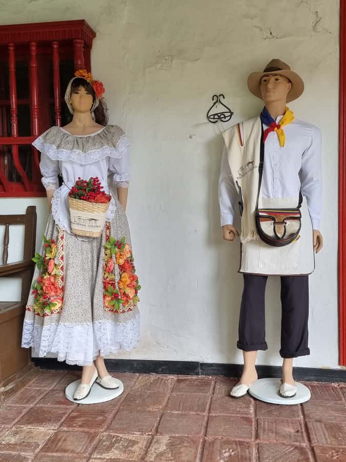 Coffee Experience: Hacienda Coloma Tour from Bogotá - San Miguel brings a second rural stop