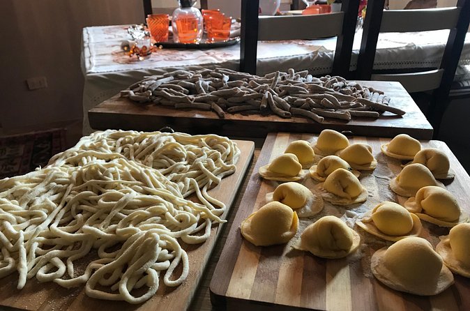 Cooking Class at a Farmhouse in Val d'Orcia Tuscany - Hospitality, wine, music, and a relaxed evening